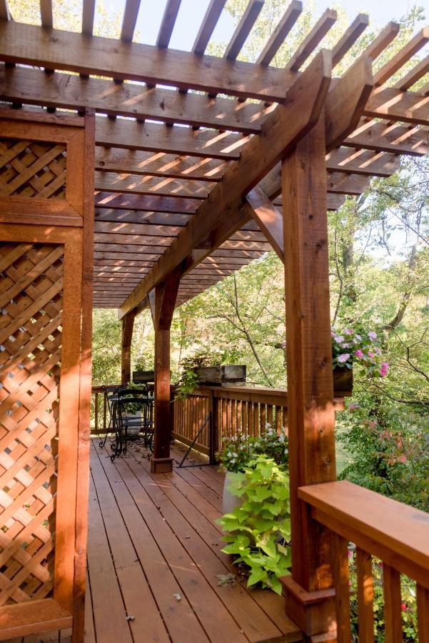 Dickson Street Bed & Breakfast Fayetteville Exterior photo